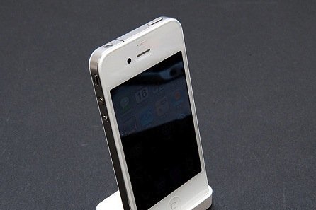 iphone 4 blanc en vue