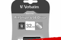 Clé USB Verbatim PinStripe 32Go noir 16€38 livrée