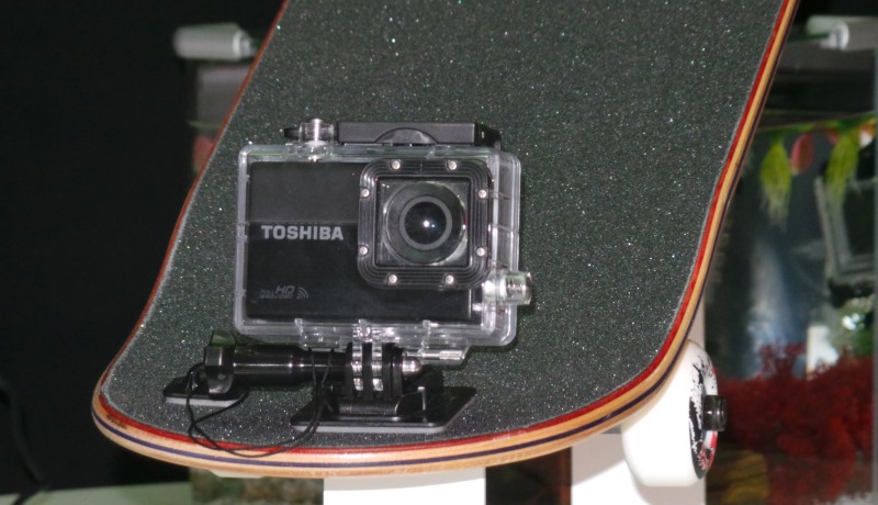 La caméra embarquée Toshiba Camileo X-Sports Salon Nautique Paris 2013