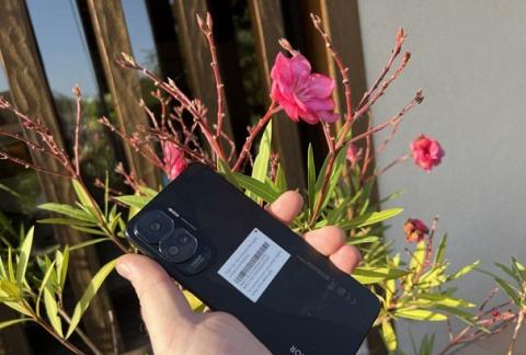 Test Honor 90 lite, un smartphone 5G équilibré et doux pour votre budget 