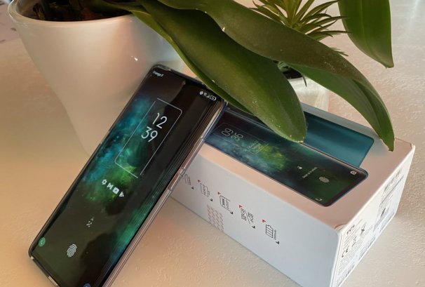Test TCL 10 PRO, un beau smartphone écran OLED incurvé