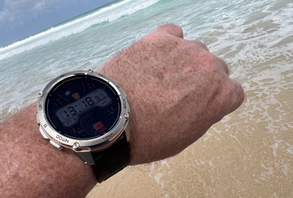 Test KOSPET TANK T3 ULTRA , la montre connectée solide à bon prix des aventuriers ?