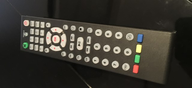 La télécommande, médiocre en performance