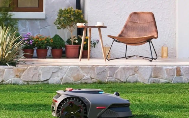 Robot tondeuse MOVA LiDAX Ultra 800, LIDAR et caméra (...) à la une