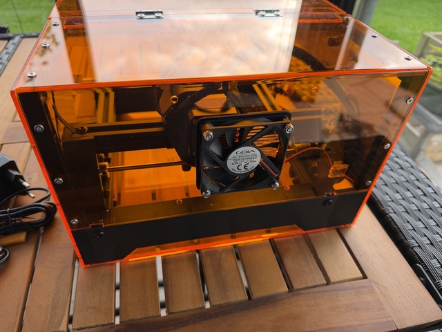 Un ventilateur sans raccord tuyau. Une erreur