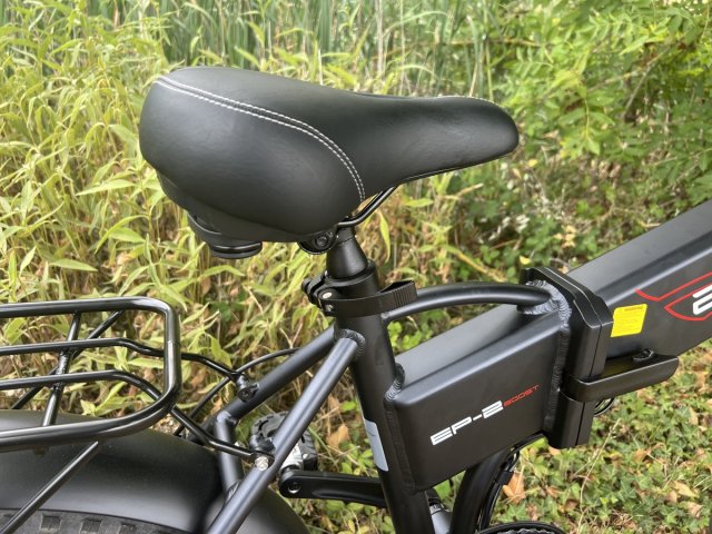 La selle peut descendre très bas