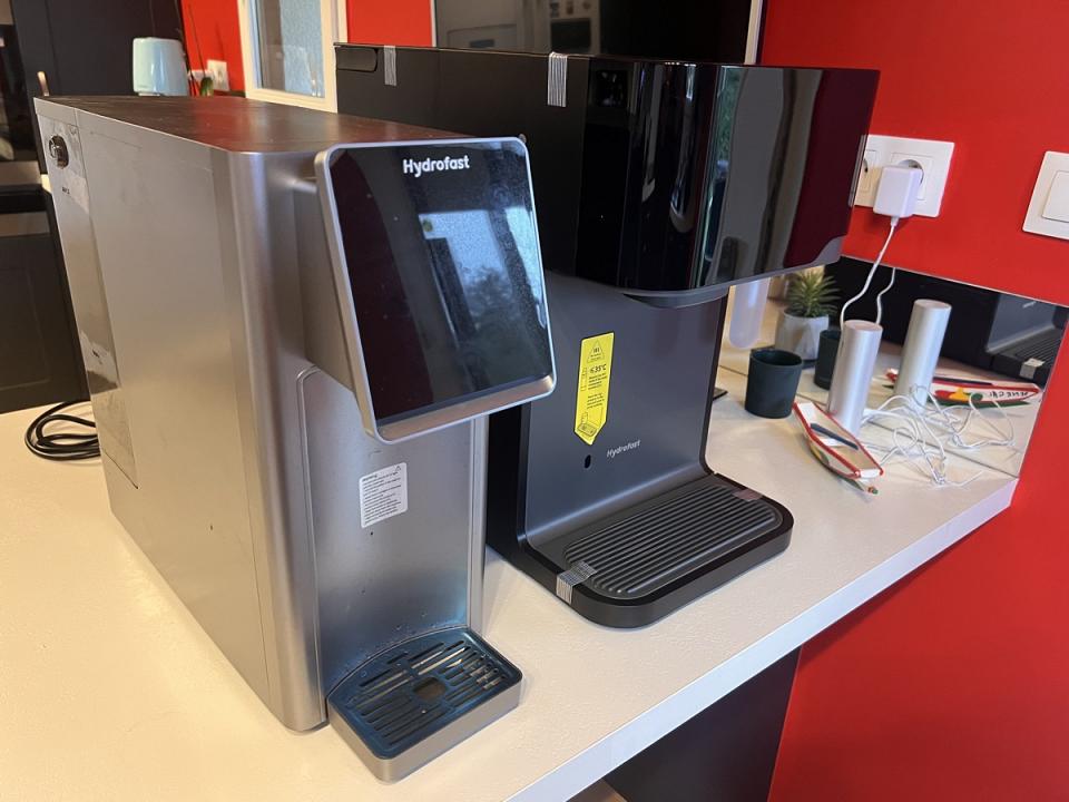 Mon W100 à droite et le C300 à droite