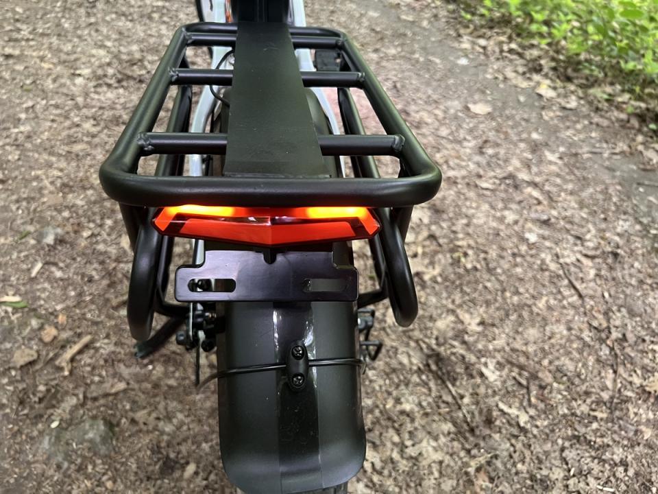 Feu arrière avec clignotants