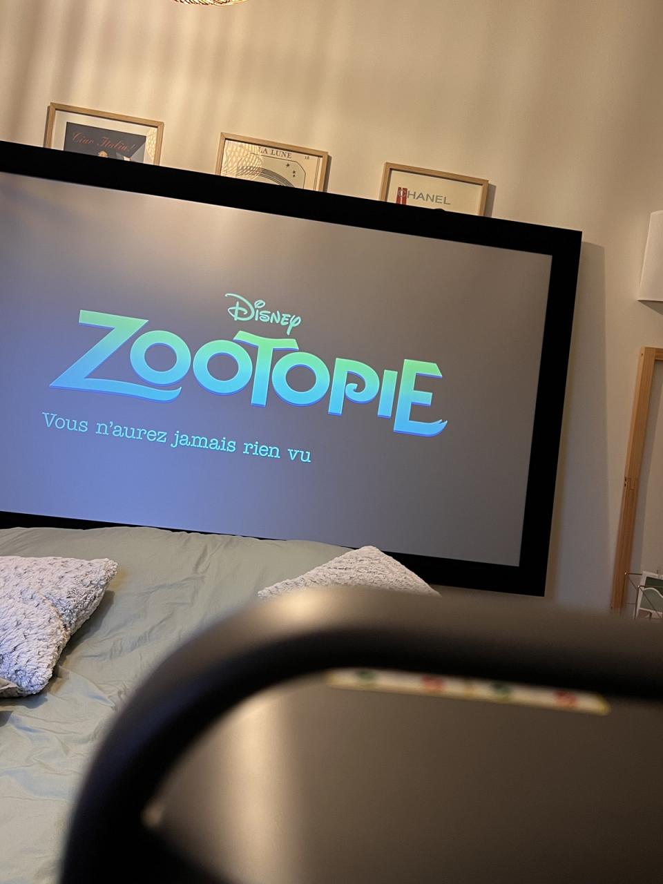 Installation provisoire de mon écran 80 pouces