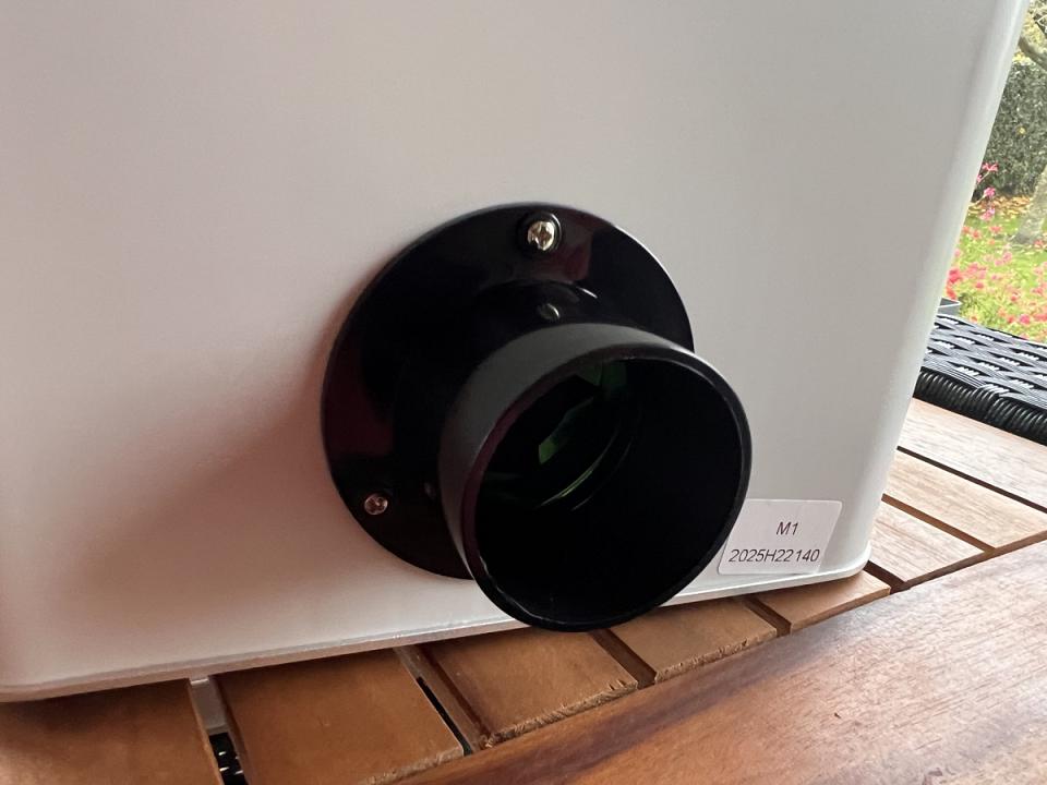 La boutche de raccordement du tube 