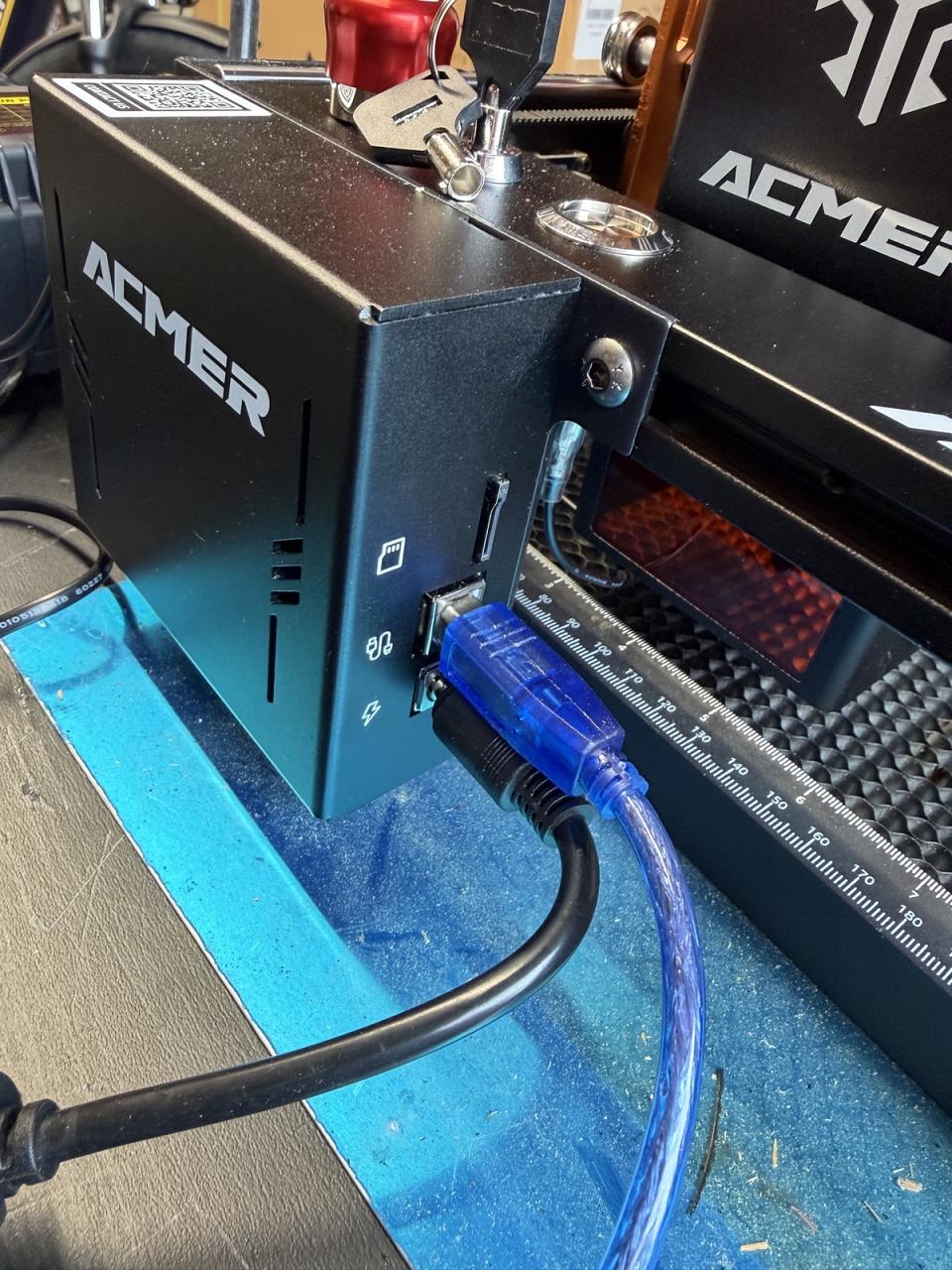 La connectique latérale