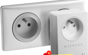 CPL 200Mbps Netgear XAVB1401 avec prise femelle 21€90 livré