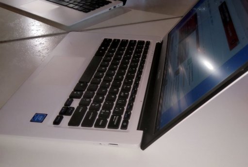 Test CHUWI LapBook 14,1 pouces, un premier PC portable Chinois Celeron N3450