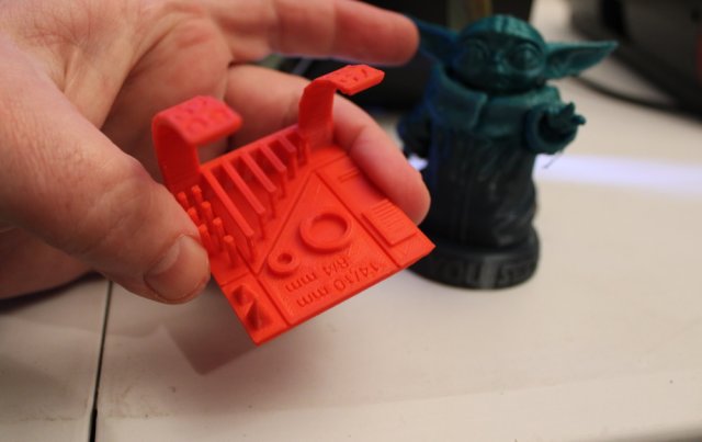 Une pièce de test technique imprimée avec un bon niveau de détail