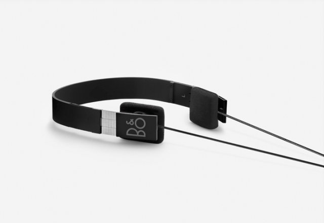 FORM 2 BLACK B&O