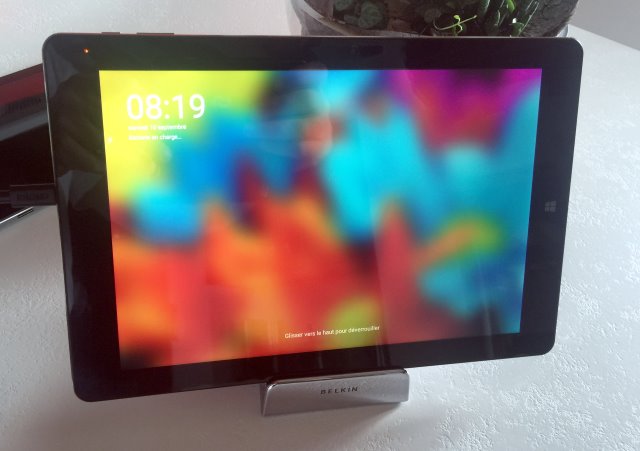 Test Chuwi Vi10 Plus, une tablette hybride sous Remix OS avec un super écran